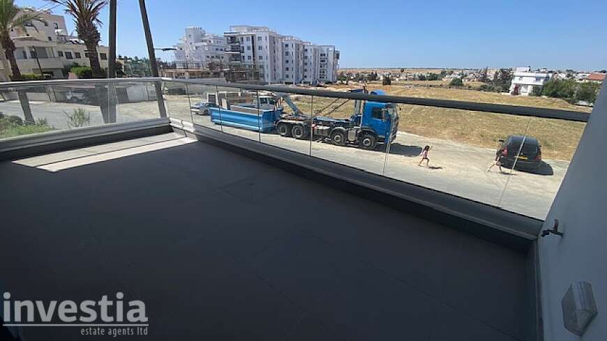 2 plus 1 bdrm apartment/Dhrosia