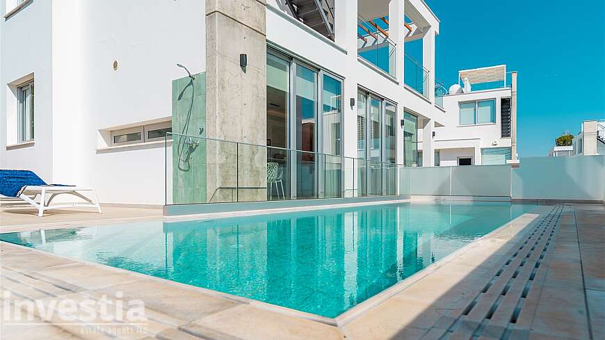 4 Bedroom Villa For Sale in Protaras