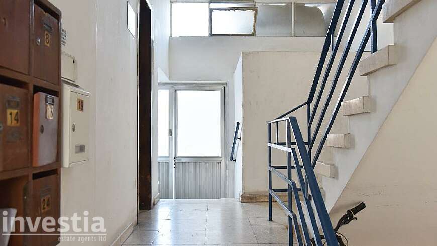 2 bdrm flat for sale/Larnaca
