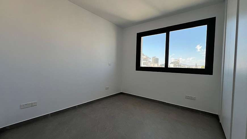 2 bdrm apts/Limassol rd