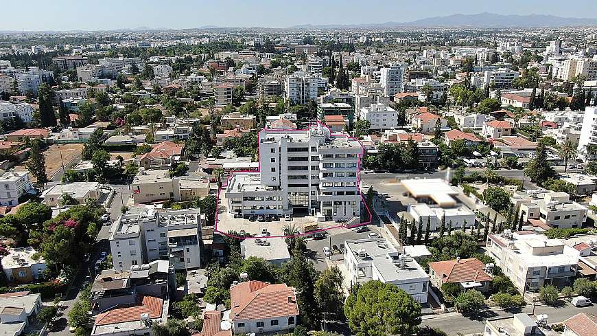 Commercial building in Agios Dometios, Nicosia