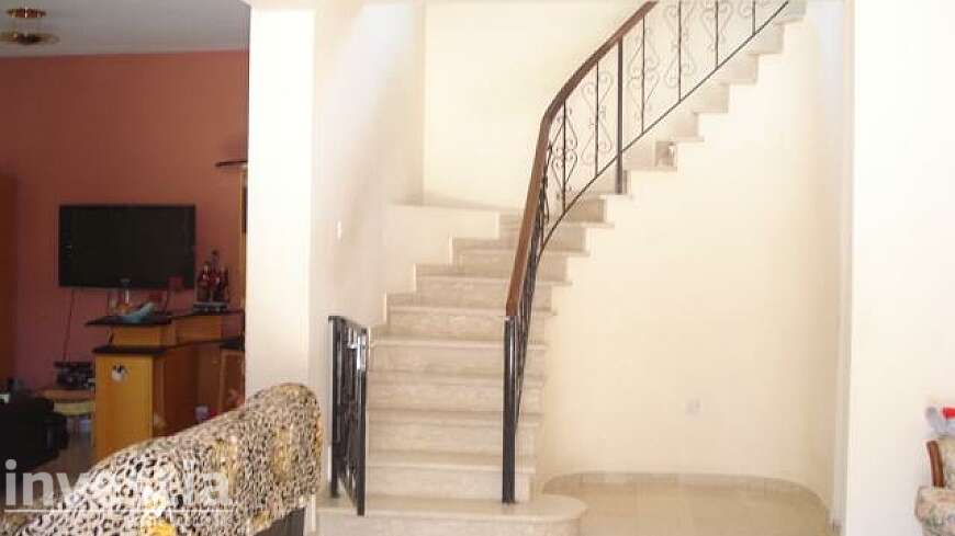 4 bedroom House/ By Pass