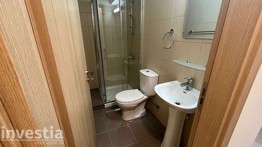 2 bdrm penthouse apts/Kiti