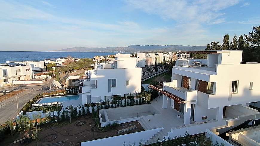 3 & 4 bdrm houses/Paphos