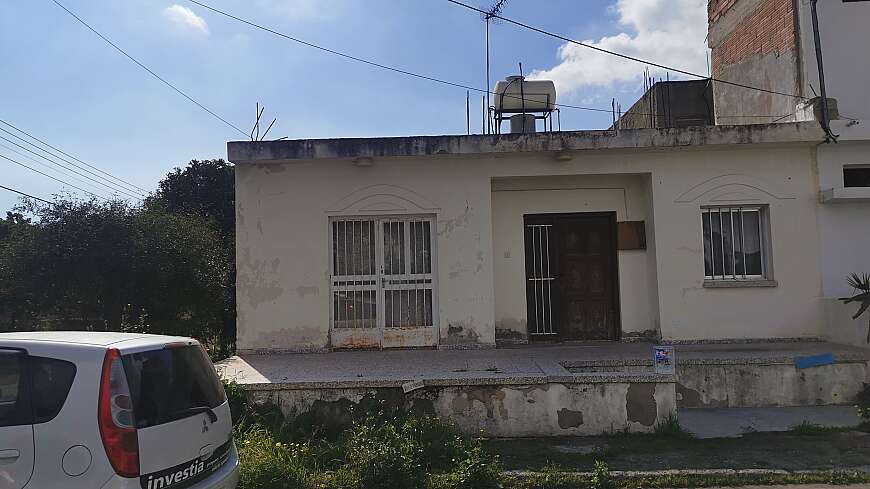 Half Plot with old house for sale/Dhrosia