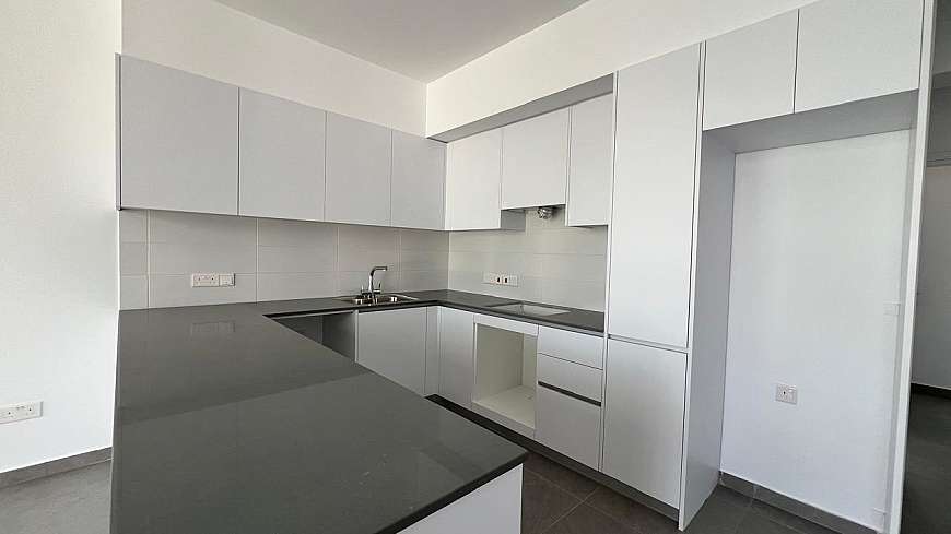 2 bdrm apts/Limassol rd