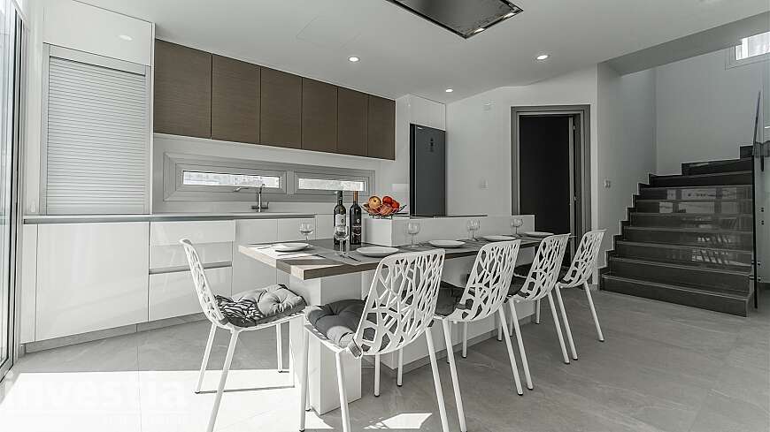 4 Bedroom Villa For Sale in Protaras