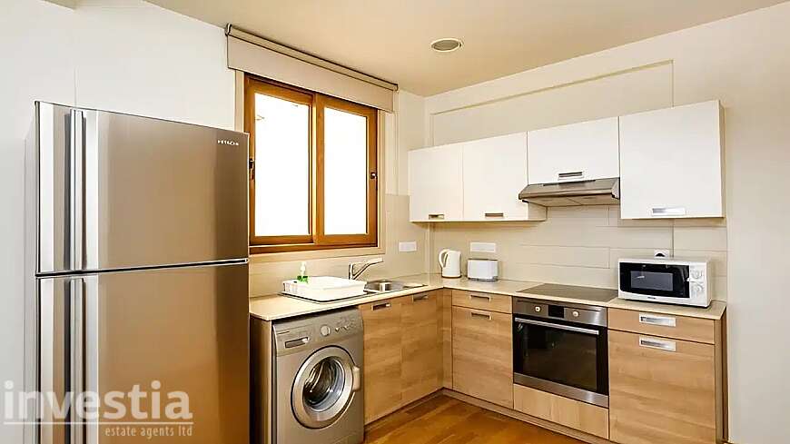 2 bdrm flat for sale/Phinikoudes