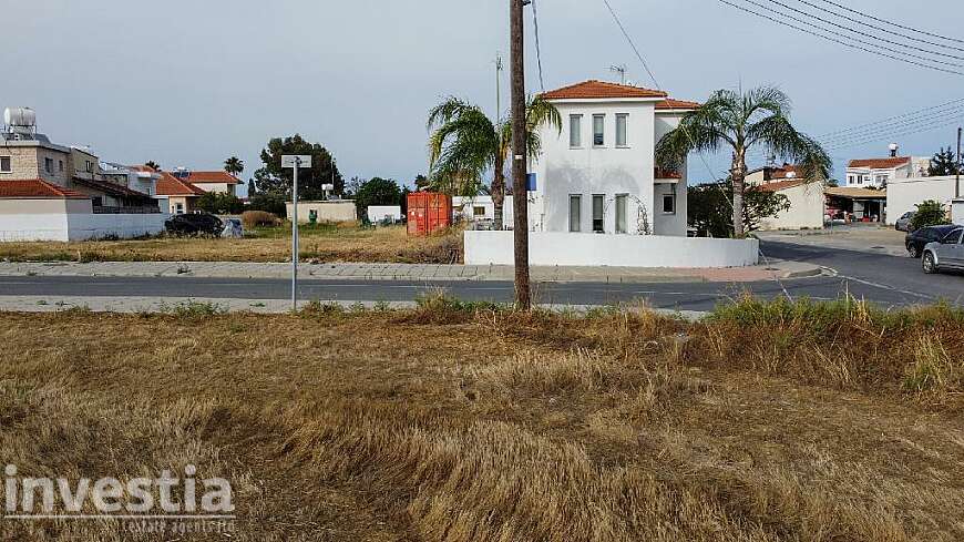 Plot for sale/Kiti