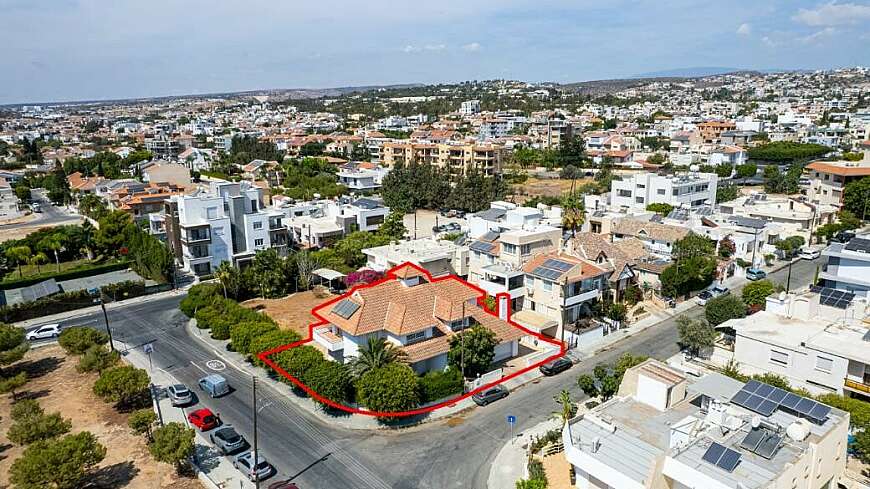 4 bedroom house in Agia Fylaxis, Limassol