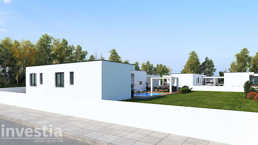 4 bdrm houses/Pervolia
