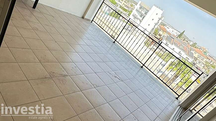 3 bdrm flat for rent/Aradhippou