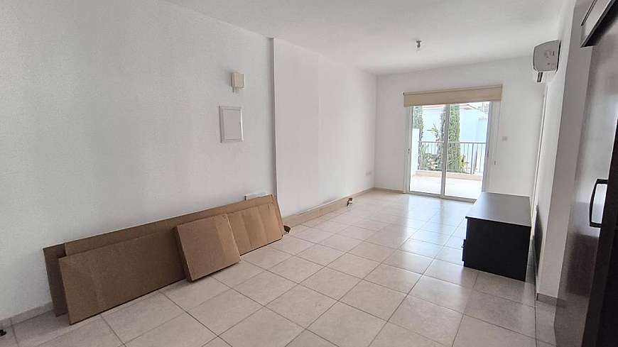 2 bdrm apartment for sale/Vergina