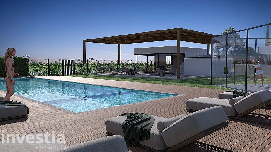3 and 4 Bedroom houses For Sale in Pervolia, Larnaca