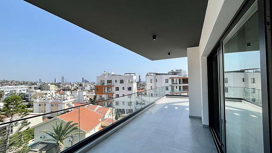3 bdrm Penthouse in Germasogeia, Limassol
