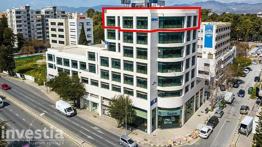 Office on the 6th floor in Agioi Omologites, Nicosia