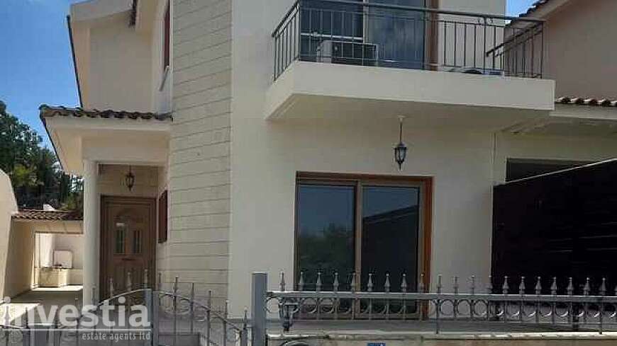 4 Bedroom House For Sale in Egkomi, Nicosia