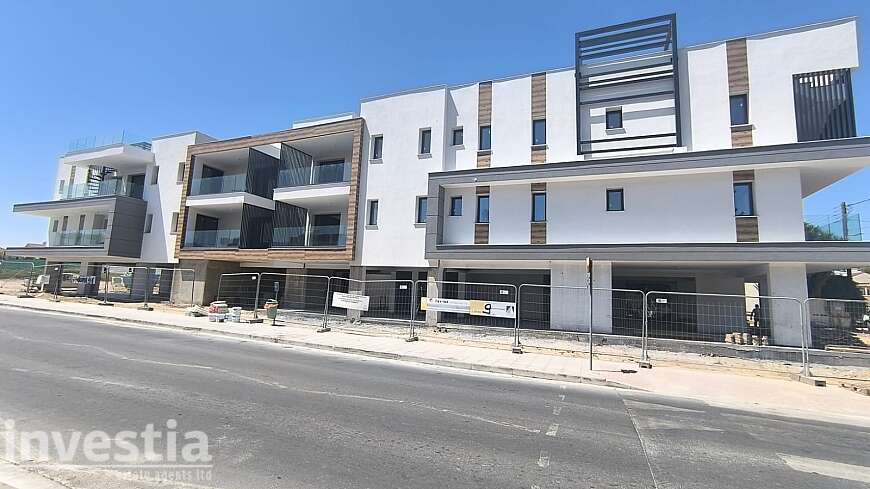 2 bdrm apt for sale/Livadhia