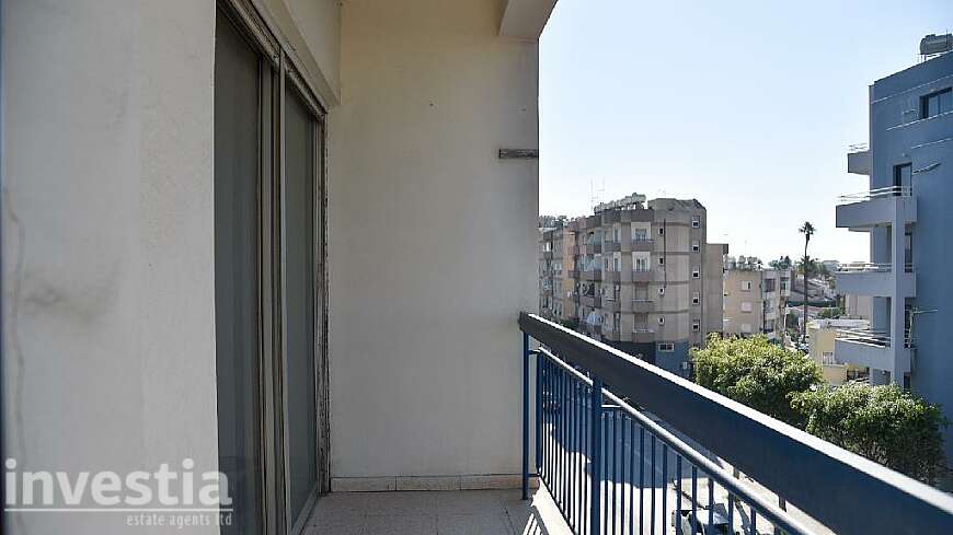 2 bdrm flat for sale/Larnaca