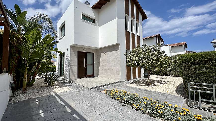 3 Bedroom house For Sale in Protaras