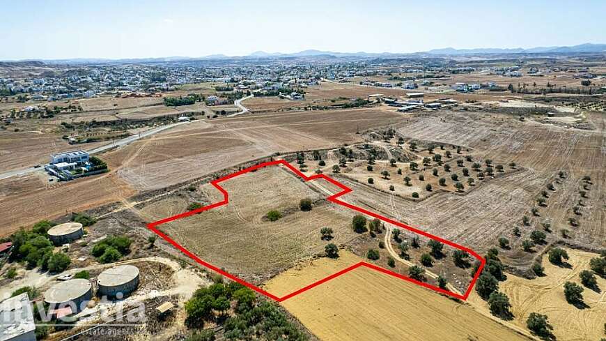Shared residential field in Lakatameia, Nicosia