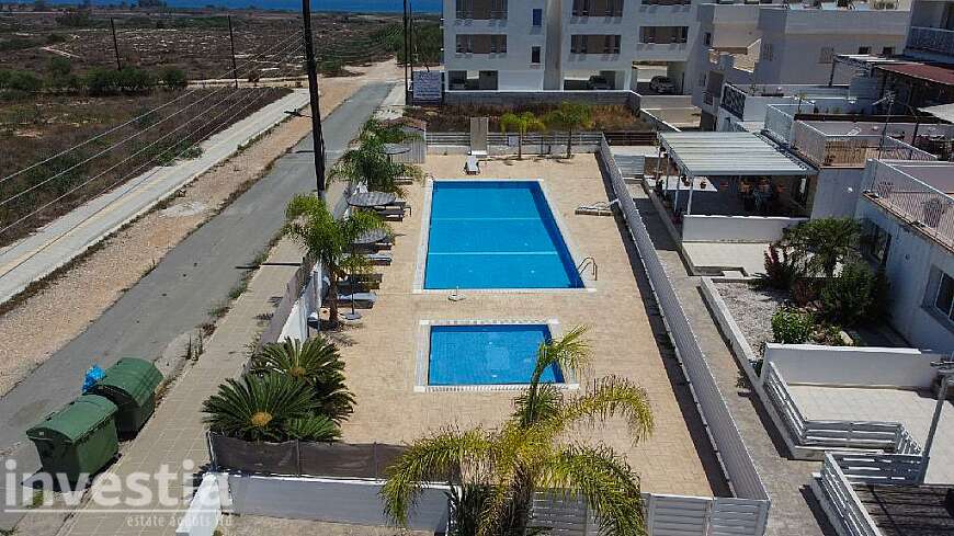 2 bdrm flat for sale/Paralimni