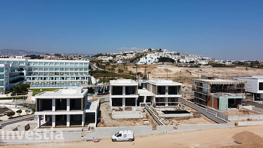3 Bedroom Beachfront Villa in Paphos For Sale