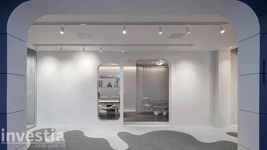 Office for rent/center