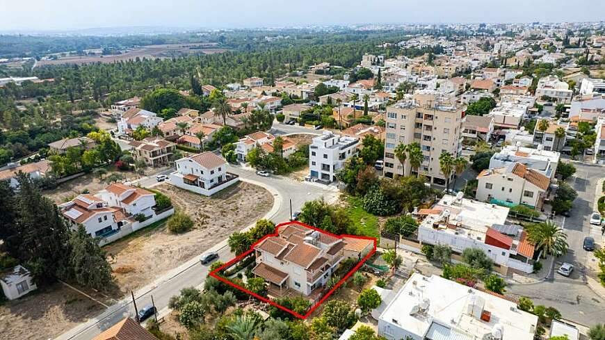 Two-storey detached house in Aglantzia, Nicosia