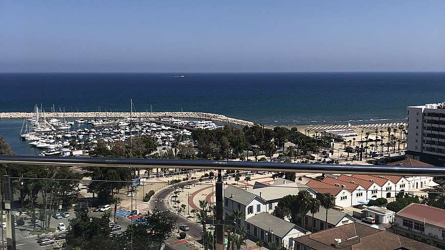 3 bdrm penthouse for sale-rent/Larnaca Centre