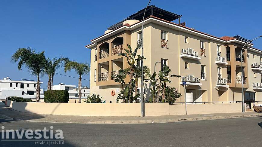 2 bdrm penthouse apts/Kiti