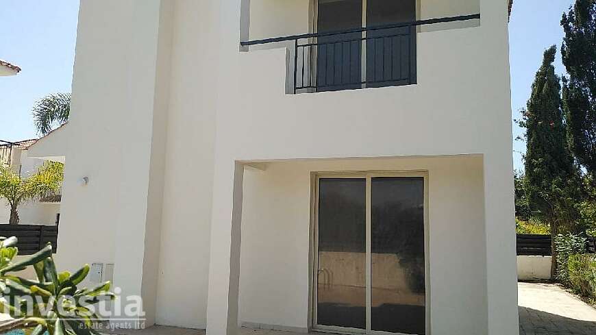 3 bdrm house for sale/Pervolia