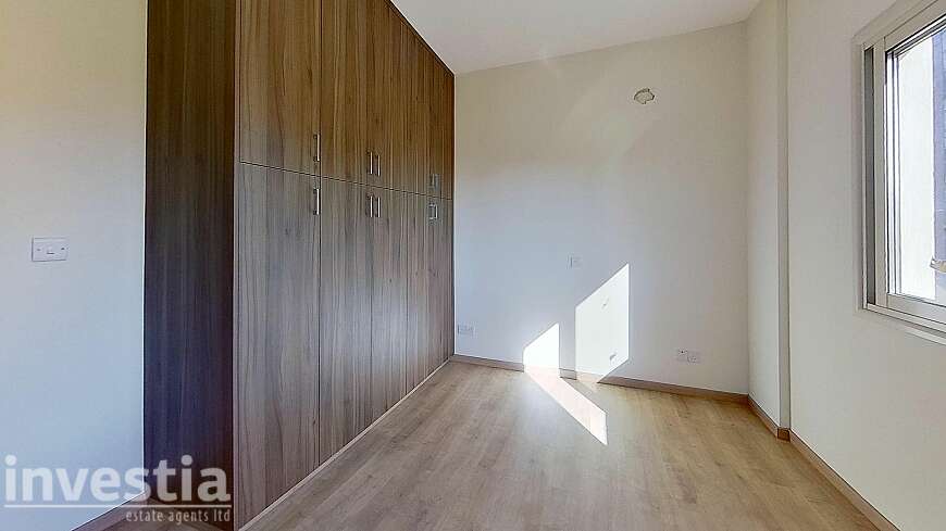 2 bdrm flat for sale/Limassol