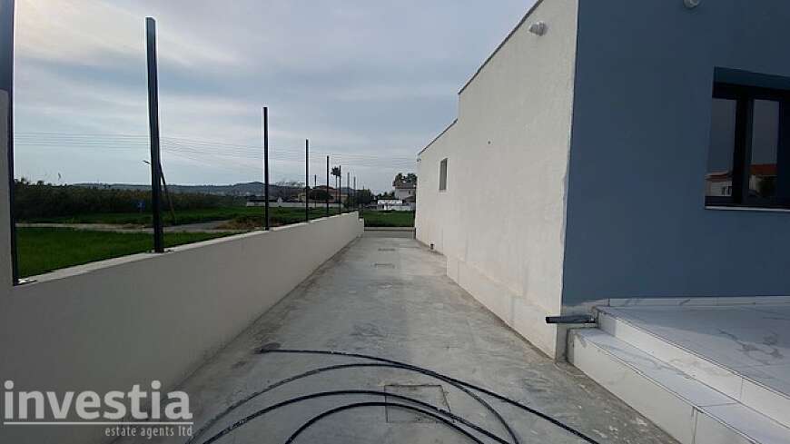 3 bdrm detached bungalow for rent/Pyla
