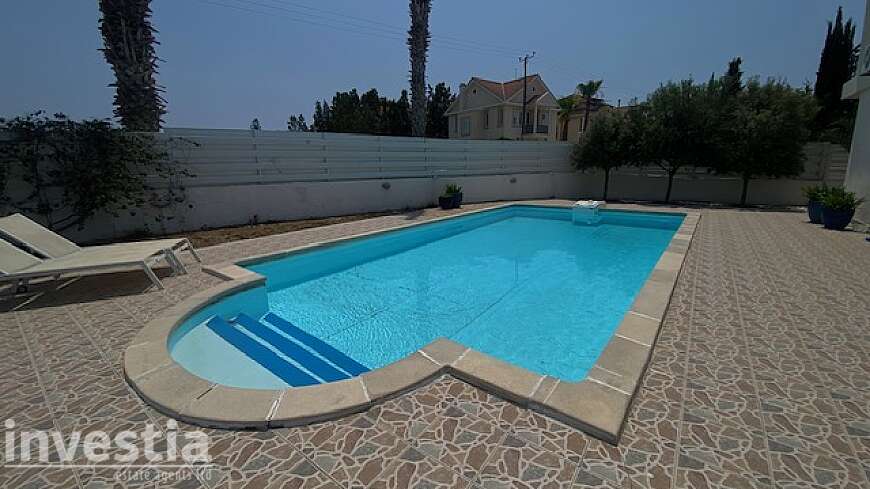 3 bdrm house for rent/Dhekelia Road