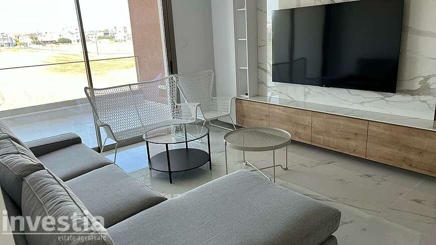 2 bdrm flat for rent/Vergina