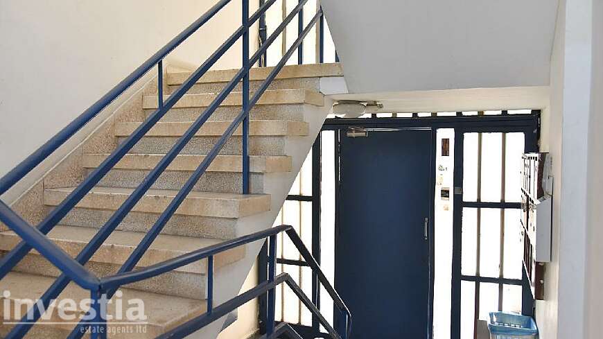 2 bdrm flat for sale/Larnaca