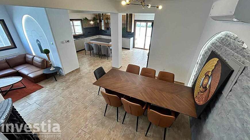 4 Bedroom House For Sale in Egkomi, Nicosia