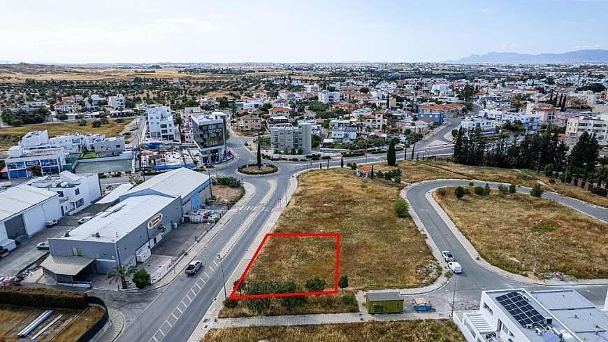 Residential plot in Latsia, Nicosia