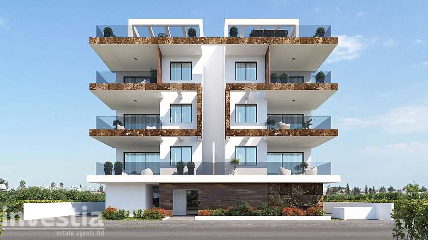 Building for sale/Livadhia