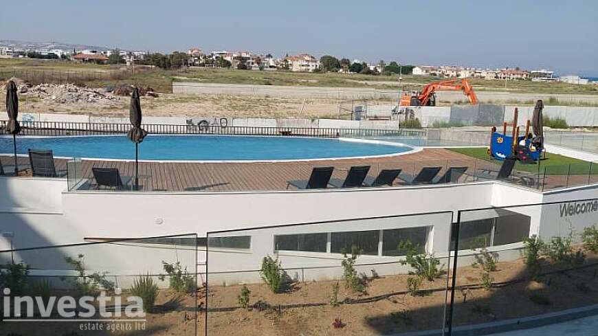 1 bdrm flat for sale/Dhekelia Road