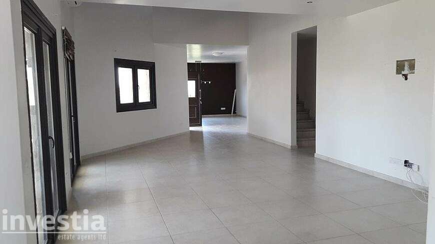 Detached House in Maroni, Larnaca