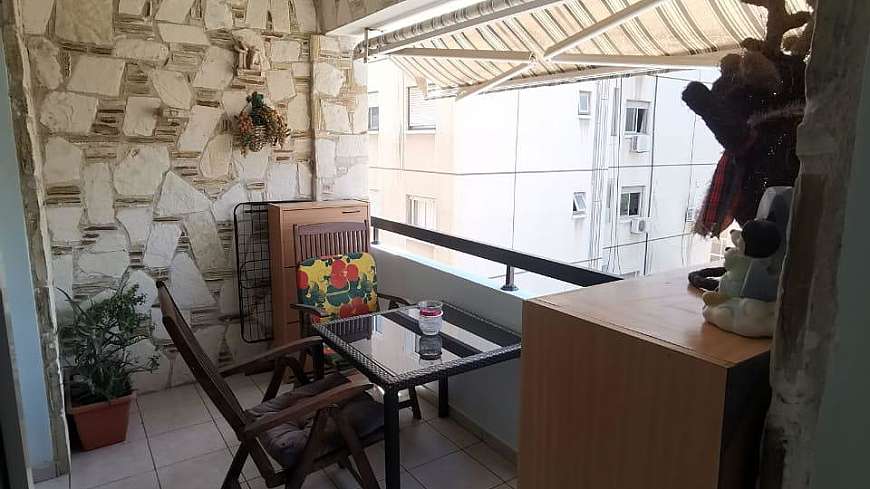 2 bdrm flat for sale/Larnaca