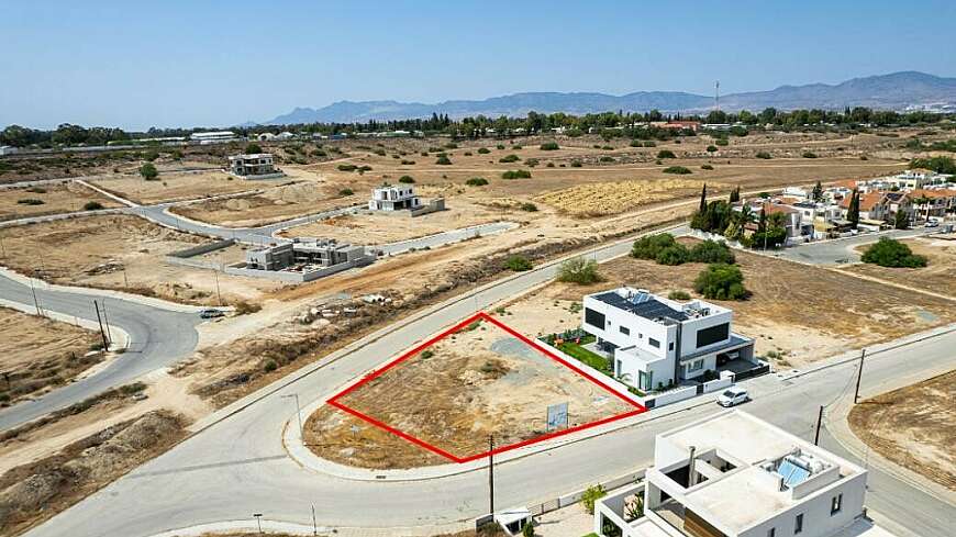 Residential plot in Egkomi, Nicosia