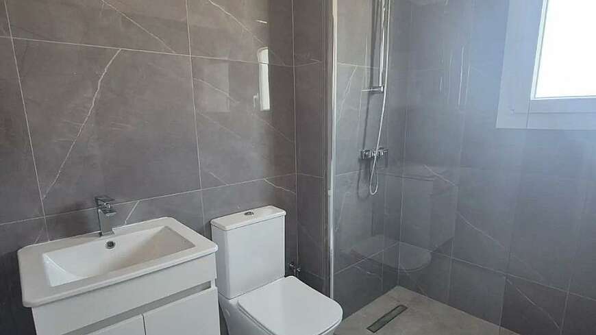 3 bdrm ground floor apts/Aradhippou,Larnaca.