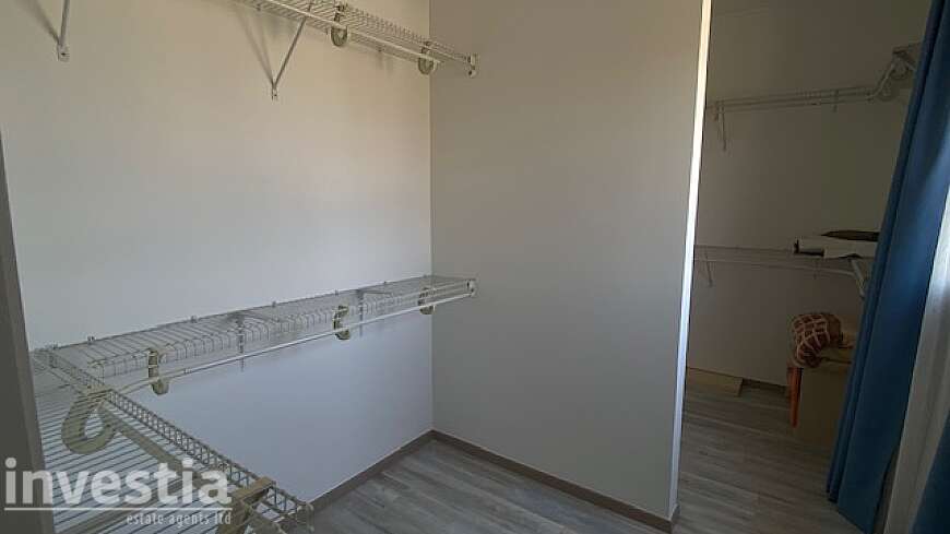5 bdrm villa for rent/Pyla