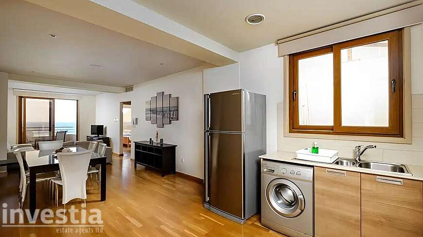 2 bdrm flat for sale/Phinikoudes