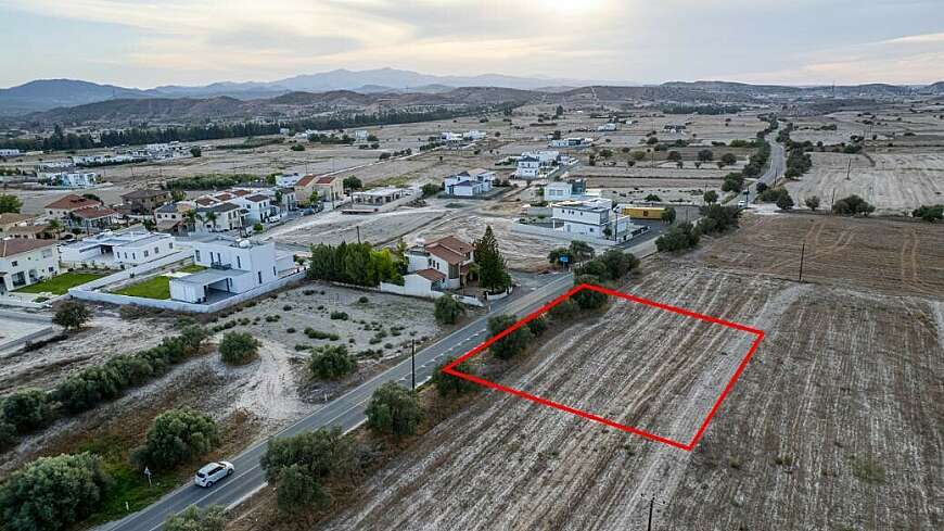 Commercial field in Lympia, Nicosia