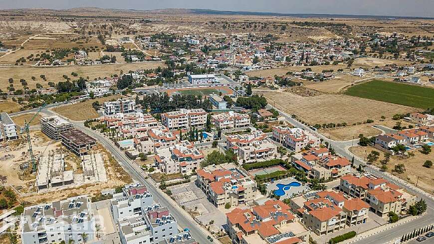1 bdrm flats for sale/Pyla