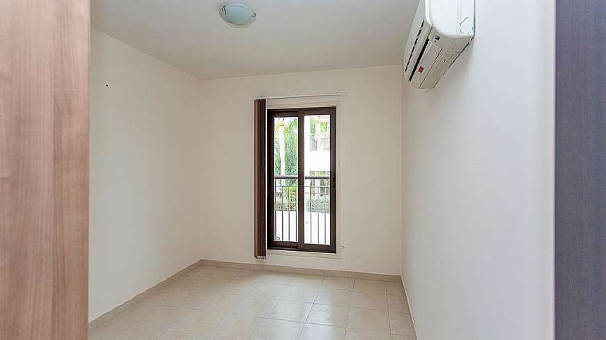 2 bdrm flat for sale/Tersefanou